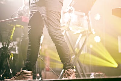 Harry Styles performer